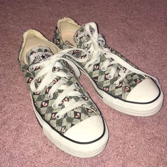 broken heart converse